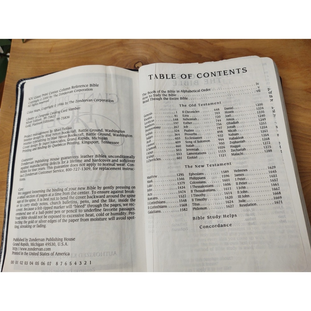 Holy Bible 1986 King James Version Giant Print Words Christ in Red Concordance - Picture 8 of 13